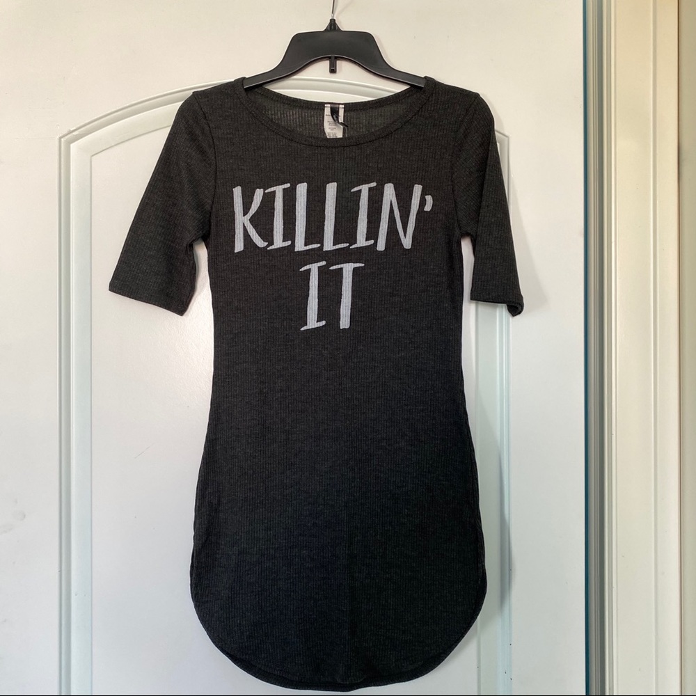 Q Nella Fantasia “Killin’ It” Ribbed Dark Gray Short Sleeve Dress Women's Size S